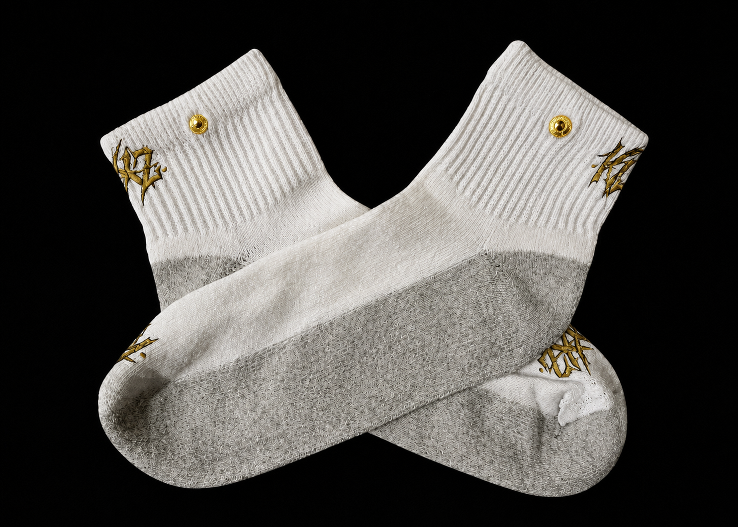 Stain Resistant White Klyxz 1 pair (SM 3-7)